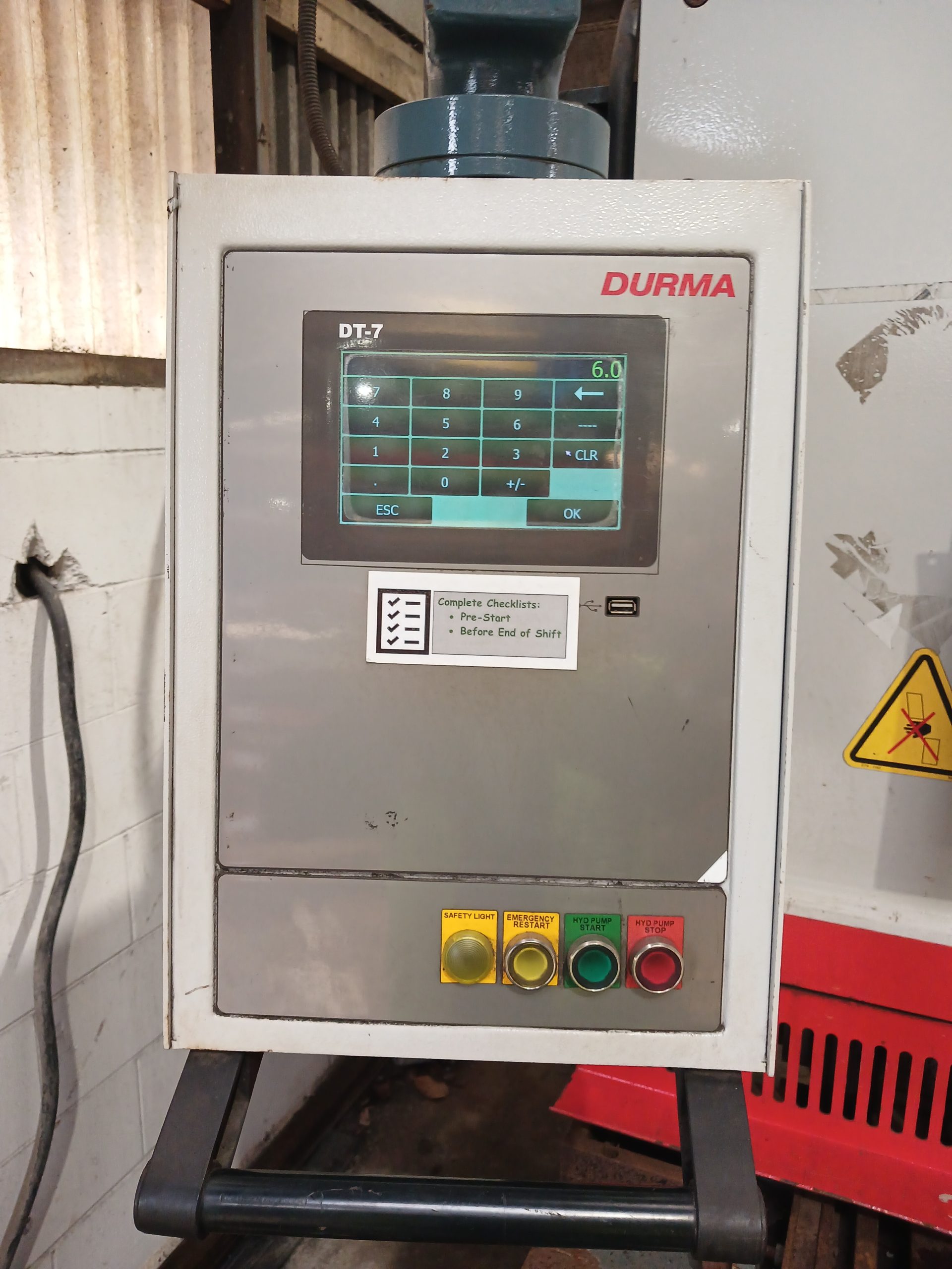 DURMA SBT 4006 Guillotine 6